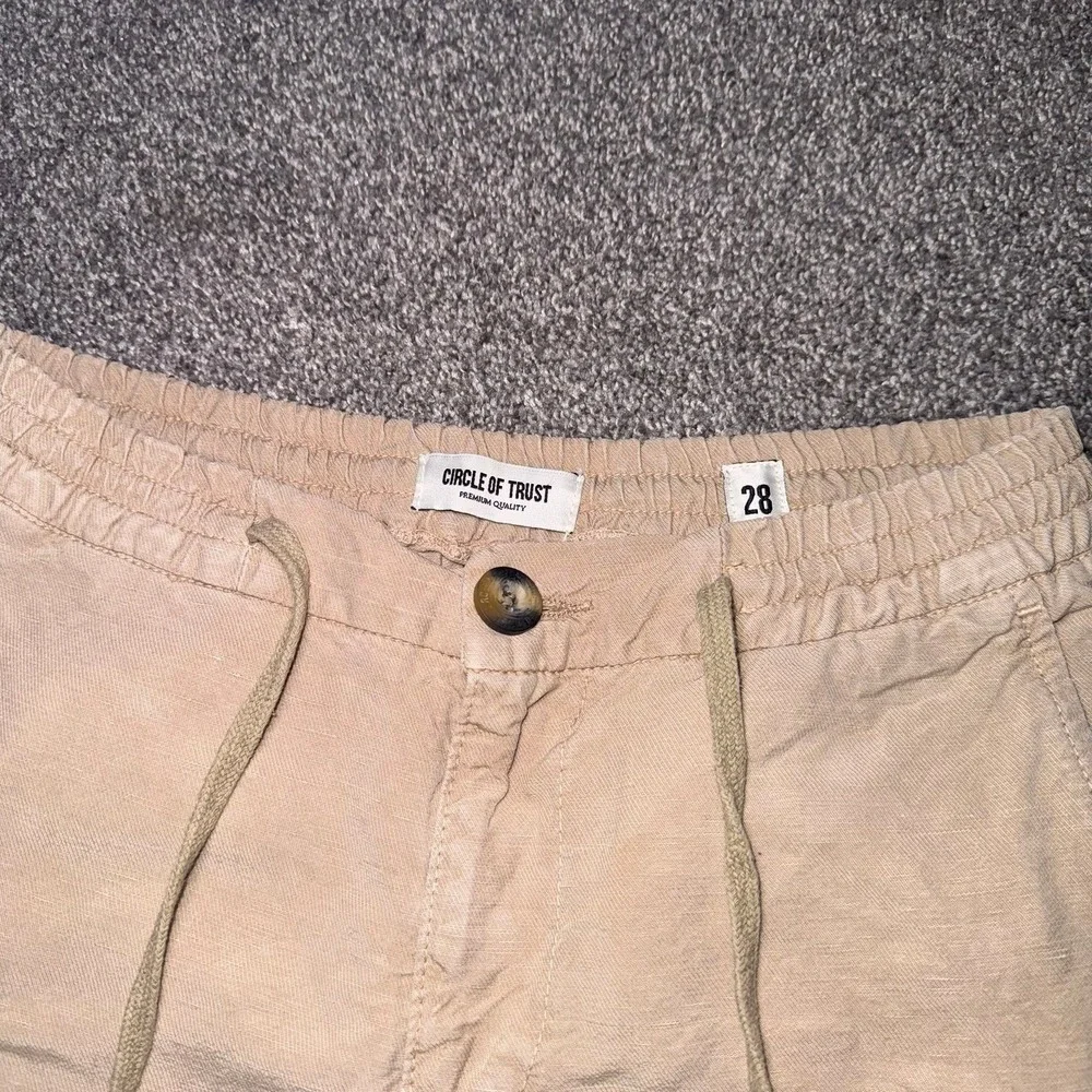 Circle of Trust Women's Khaki Linen Drawstring Pants - Size 28 (Size 6) - Picture 3 of 10
